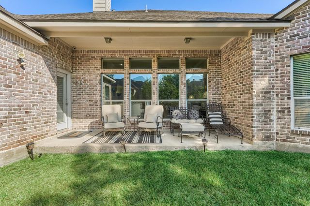 27 French Oaks, The Woodlands, TX 77382