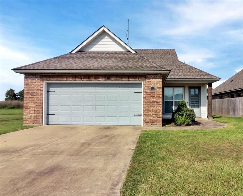 5754 Highland Hills Boulevard, Iowa, LA 70647