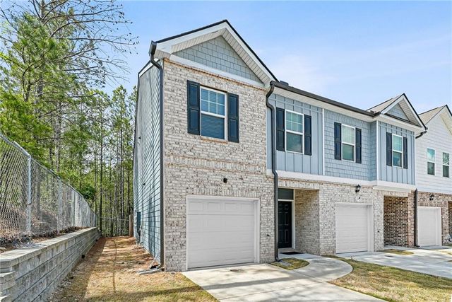 7041 Livia Point, Riverdale, GA 30296