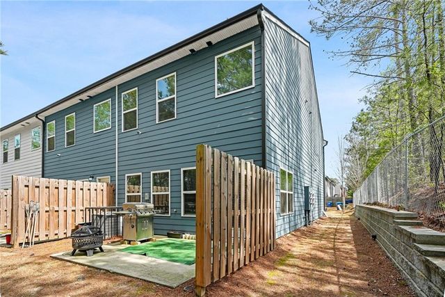 7041 Livia Point, Riverdale, GA 30296