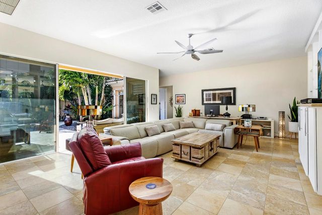 418 San Remo Drive, Jupiter, FL 33458