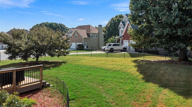 12 English Turn NW, Cartersville, GA 30120