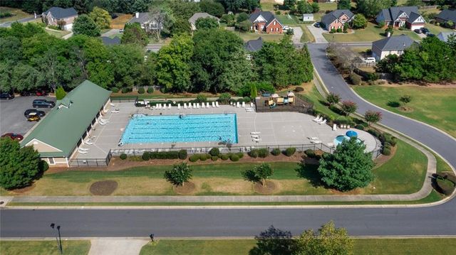 12 English Turn NW, Cartersville, GA 30120