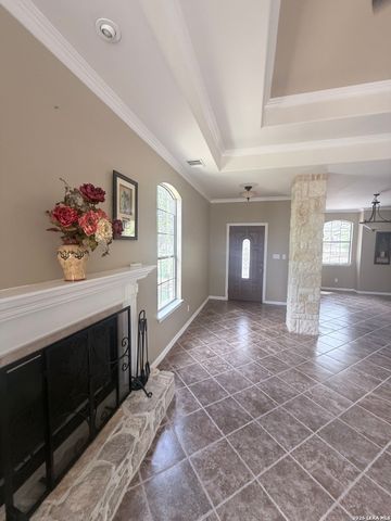 146 Creekview, Canyon Lake, TX 78133