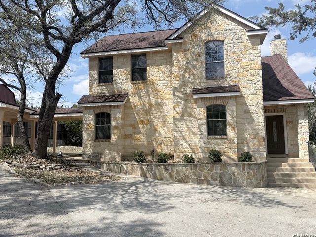 146 Creekview, Canyon Lake, TX 78133