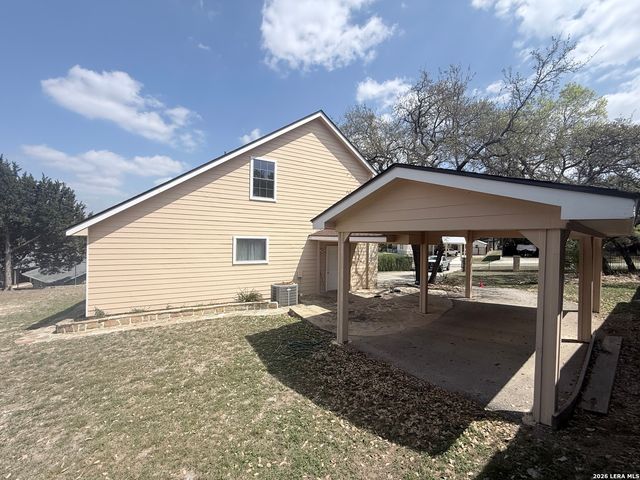 146 Creekview, Canyon Lake, TX 78133