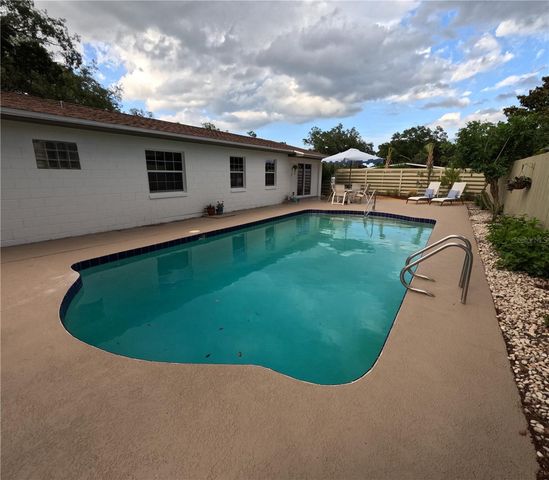 802 UNDEROAK DRIVE, Altamonte Springs, FL 32701