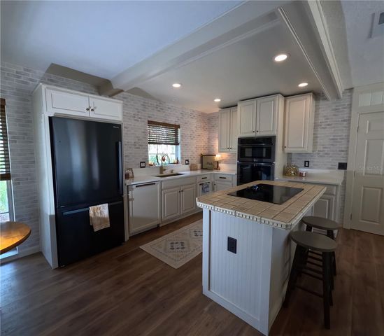 802 UNDEROAK DRIVE, Altamonte Springs, FL 32701