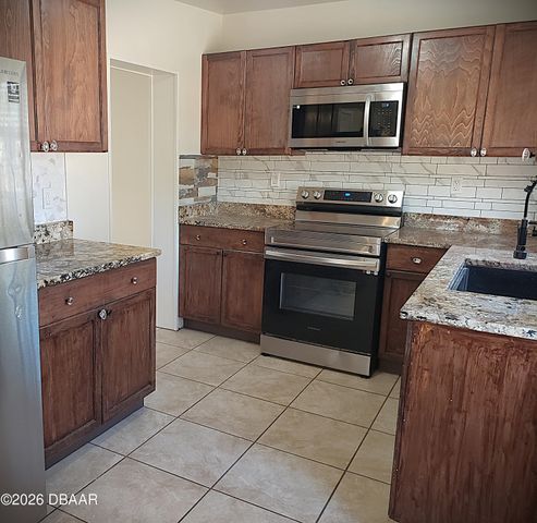 356 Dorothy Avenue, Holly Hill, FL 32117