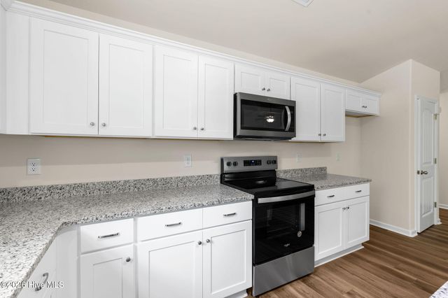 2573 Provence Drive SE, Bolivia, NC 28422