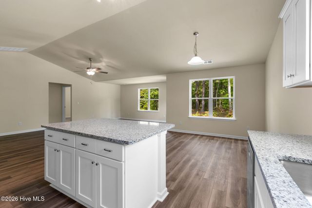 2573 Provence Drive SE, Bolivia, NC 28422