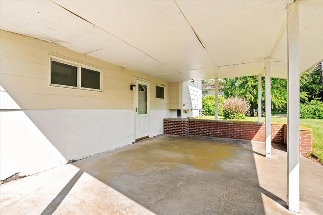 3 PROBASCO DR, Allentown, NJ 08501