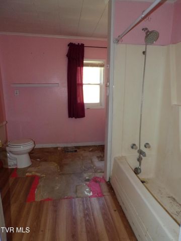200 Morrison Road, Jonesville, VA 24263