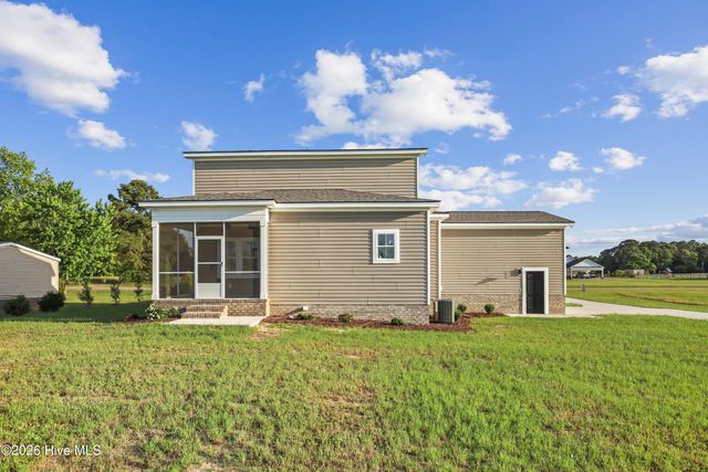 147 Conover Road, La Grange, NC 28551