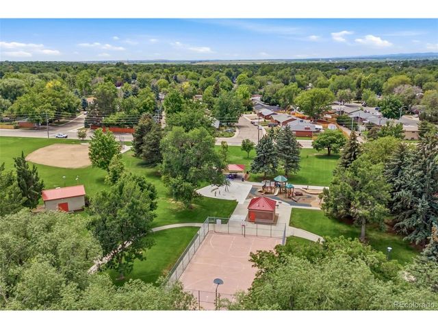 51 21st Ave 11, Longmont, CO 80501