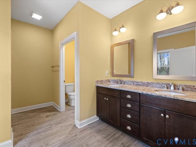 2806 Perkinsville Rd, Maidens, VA 23102