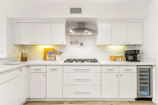 229 Bonair St, La Jolla, CA 92037