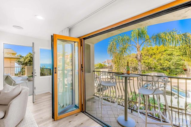 229 Bonair St, La Jolla, CA 92037