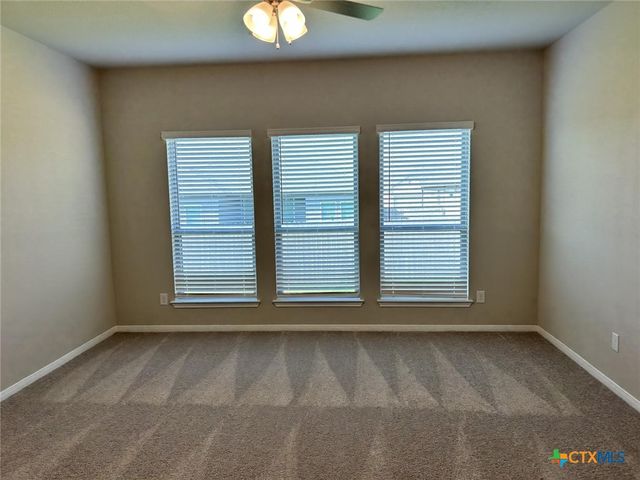 10211 Six Shooter Lane, Temple, TX 76502