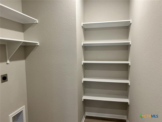 10211 Six Shooter Lane, Temple, TX 76502