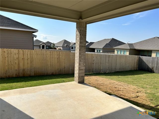 10211 Six Shooter Lane, Temple, TX 76502