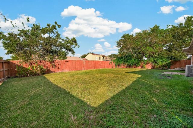 4850 Raven Ridge Drive, Houston, TX 77053
