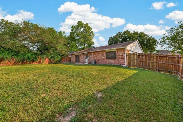 4850 Raven Ridge Drive, Houston, TX 77053