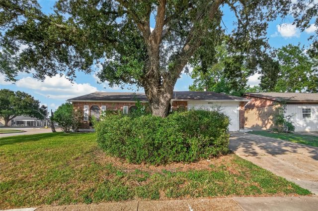 4850 Raven Ridge Drive, Houston, TX 77053