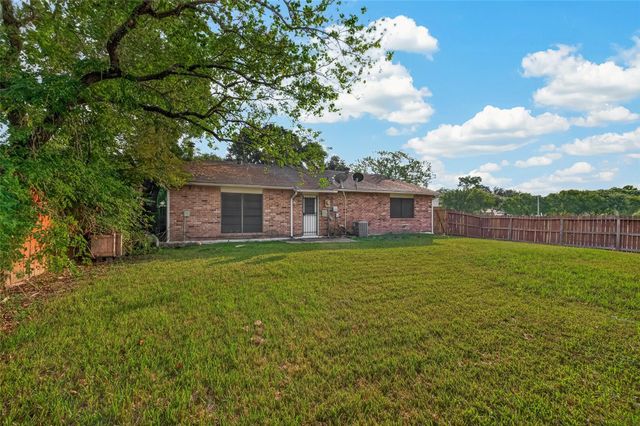 4850 Raven Ridge Drive, Houston, TX 77053