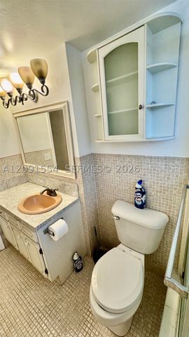 2825 NE 201st Ter M216, Aventura, FL 33180