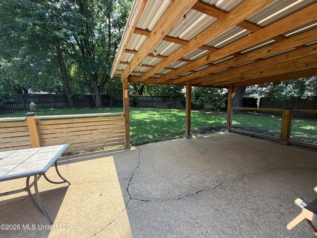 539 N Lake Shore Drive, Southaven, MS 38671