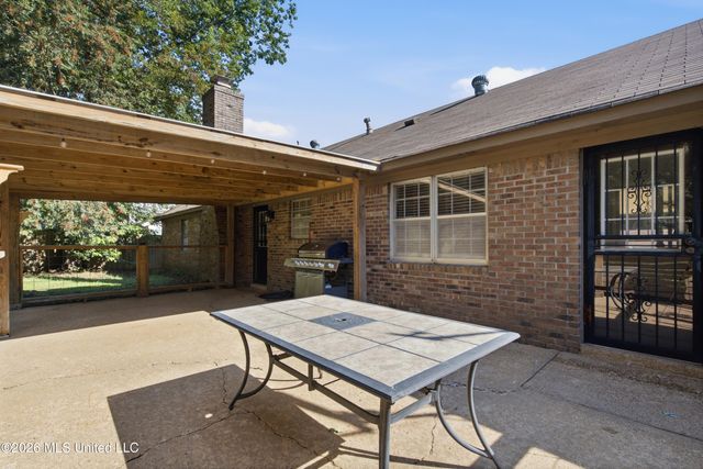 539 N Lake Shore Drive, Southaven, MS 38671