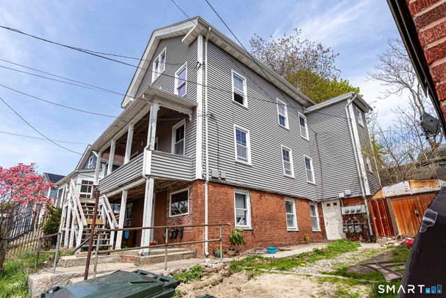71 Blackhall Street, New London, CT 06320