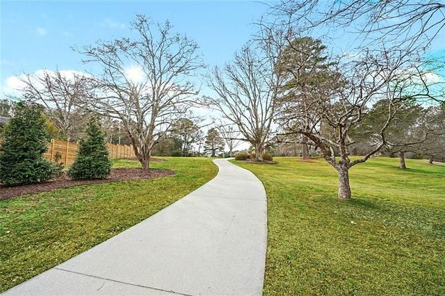 2741 Bonds Lake Road NW, Conyers, GA 30012