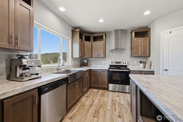 524 Sunny Meadows Drive, Cle Elum, WA 98922