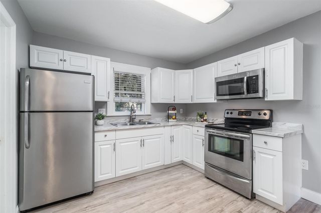 7804 HANCOCK STREET, Riverview, FL 33578