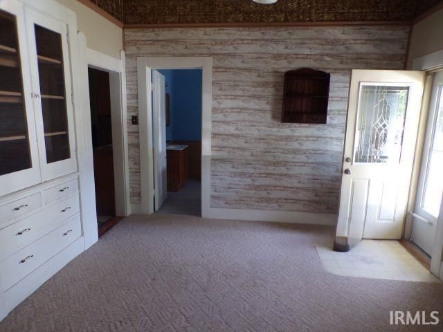 504 S Walnut Street, Hartford City, IN 47348