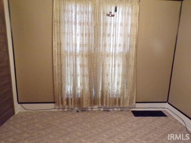 504 S Walnut Street, Hartford City, IN 47348