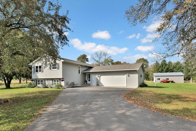 31740 Redwing Avenue, Shafer Twp, MN 55074