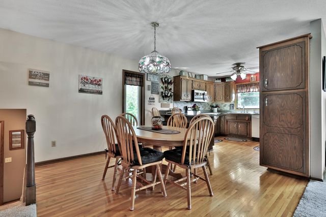 31740 Redwing Avenue, Shafer Twp, MN 55074