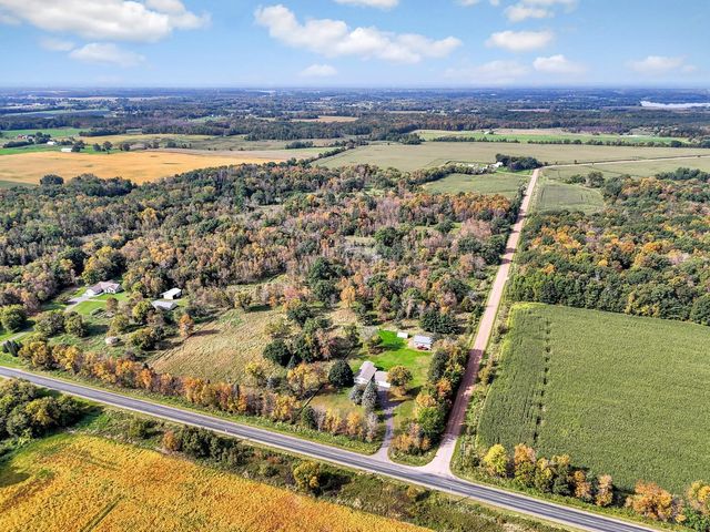 31740 Redwing Avenue, Shafer Twp, MN 55074