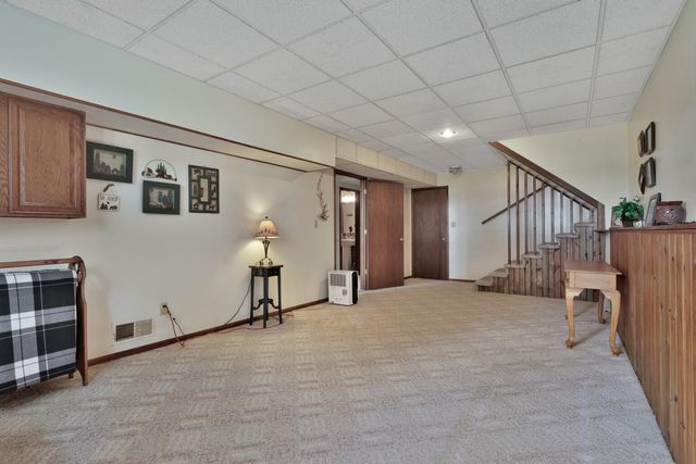 31740 Redwing Avenue, Shafer Twp, MN 55074