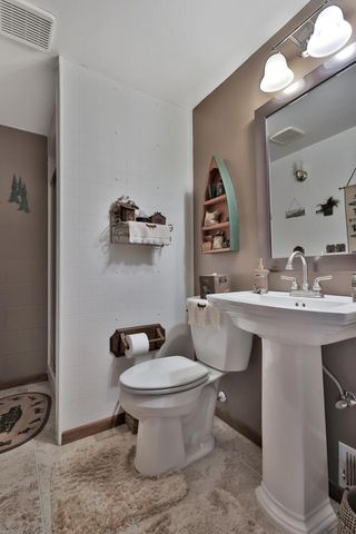 31740 Redwing Avenue, Shafer Twp, MN 55074