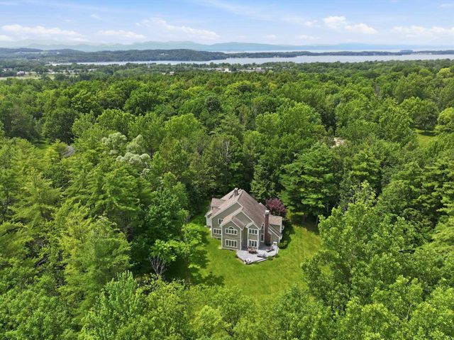 305 Westview Drive, Shelburne, VT 05482