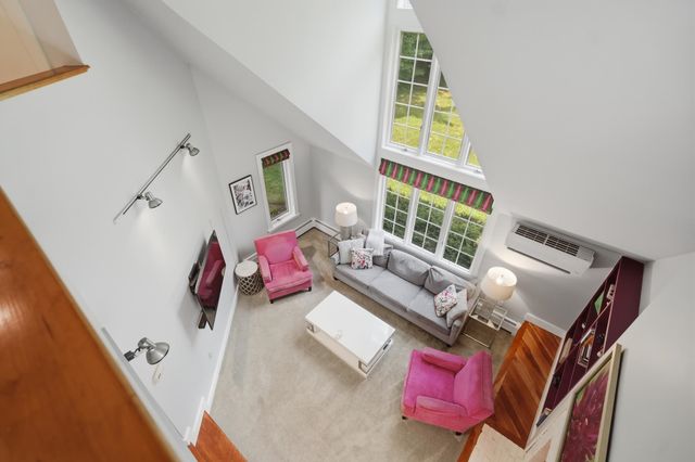 305 Westview Drive, Shelburne, VT 05482