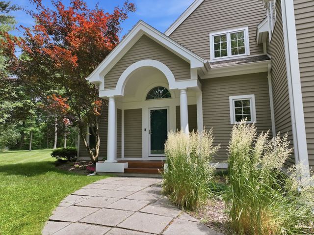 305 Westview Drive, Shelburne, VT 05482