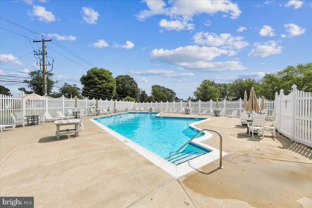 736 HICKMAN DR, Ocean View, DE 19970