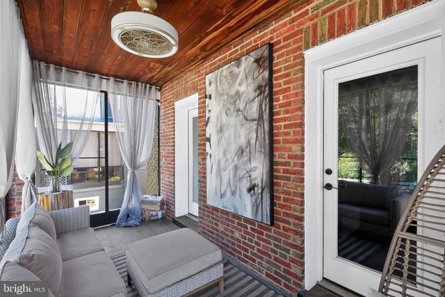 2717 BRANCH AVE SE, Washington, DC 20020
