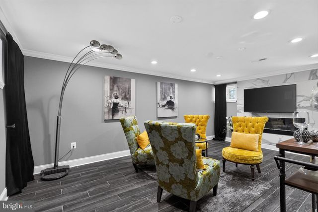 2717 BRANCH AVE SE, Washington, DC 20020