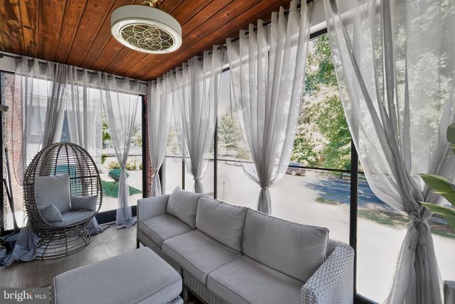 2717 BRANCH AVE SE, Washington, DC 20020